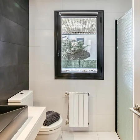 Lujosa Casa Con Piscina Zona Golf * ペレラダ