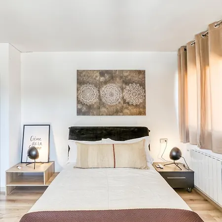 Semesterbostad Lujosa Casa Con Piscina Zona Golf Peralada